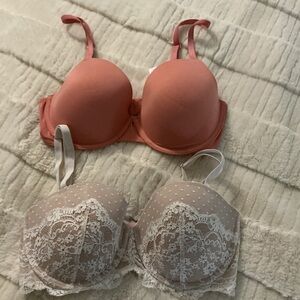 Victoria Secrets Bras Size 34DD